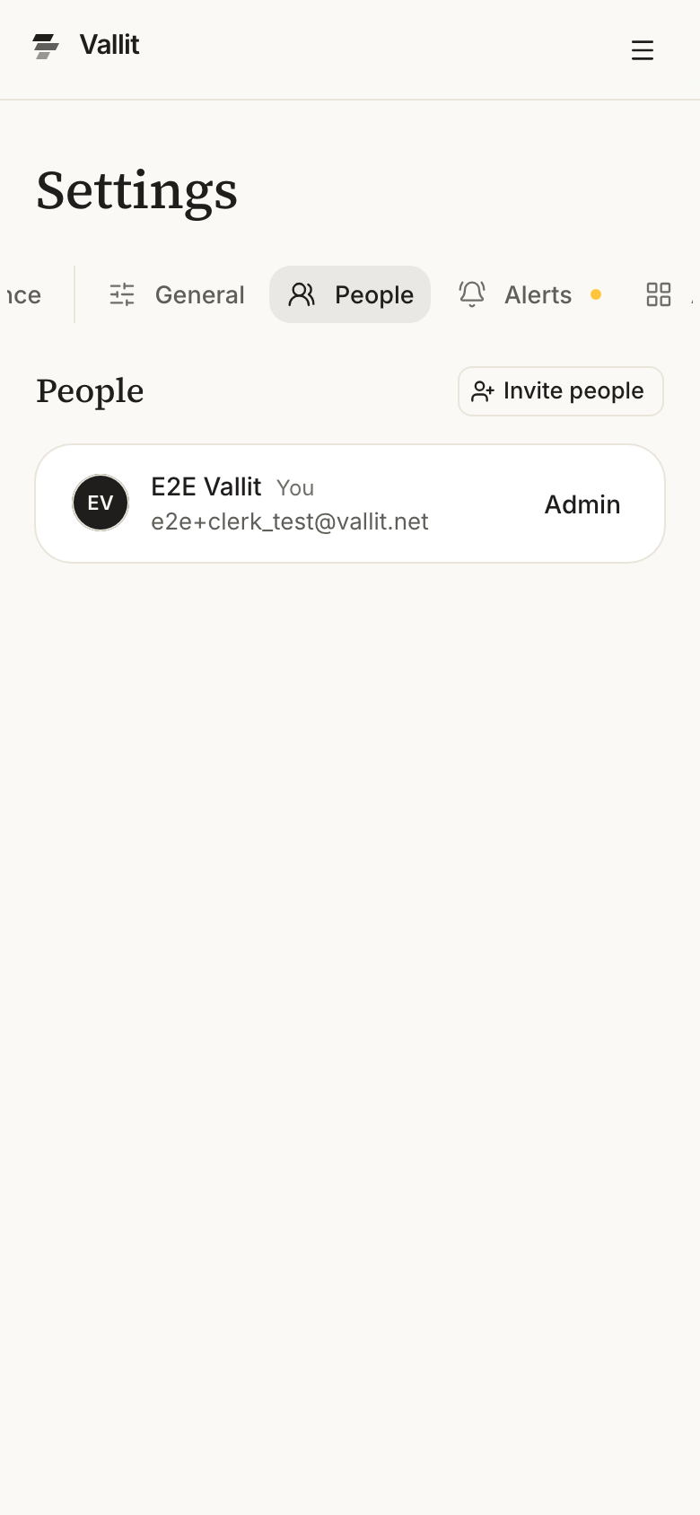 The People section: the Invite people button (3) and the list of members with their roles (4). On a phone.